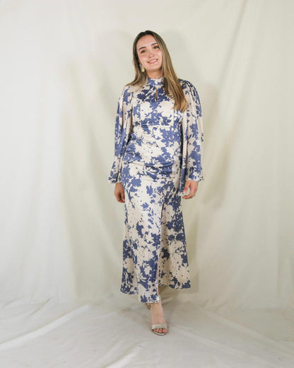 Vestido de lactancia, Pilar blanco flores azules satinado