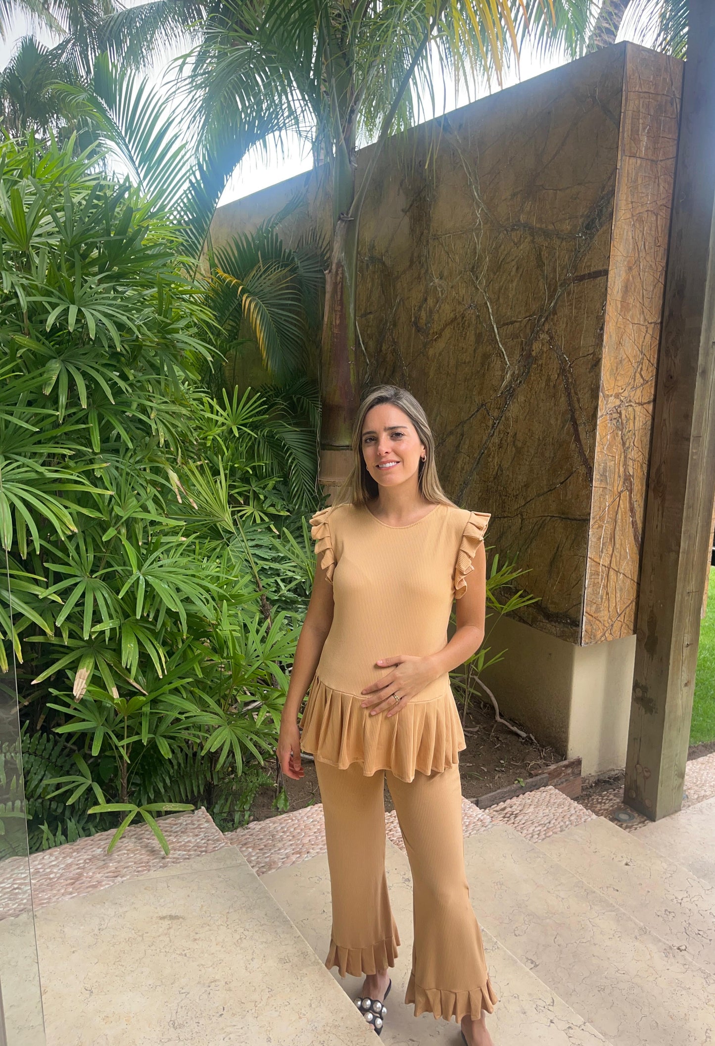 Conjunto de maternidad Imelda, camel rayitas